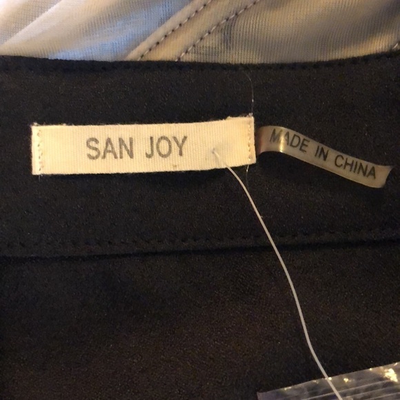 San Joy NWT Black and Cream Lace and Sheer With Cut Out Romper Size Small - Picture 12 of 13